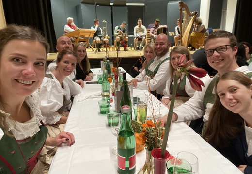 34F1DE55-2149-400E-8B8D-E68CF9E2BE39